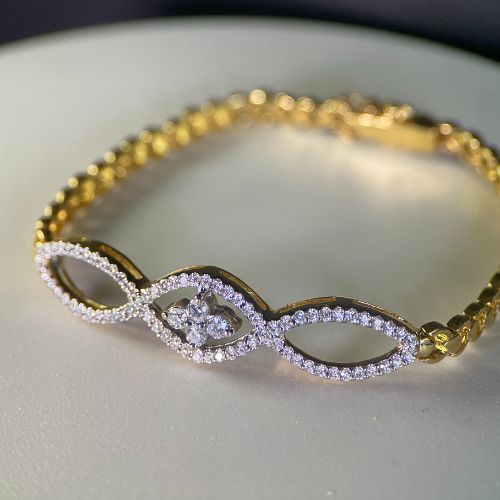 18k Solid Gold and Diamonds Bracelet