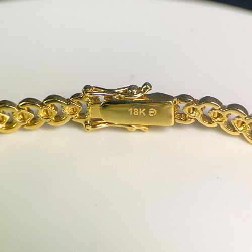 18k Solid Gold and Diamonds Bracelet