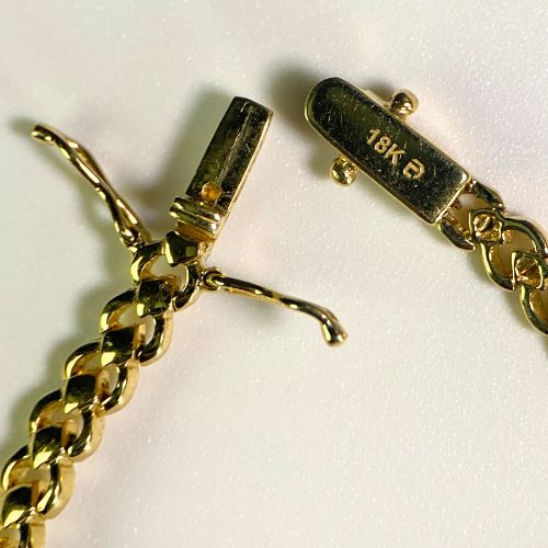 18k Solid Gold and Diamonds Bracelet