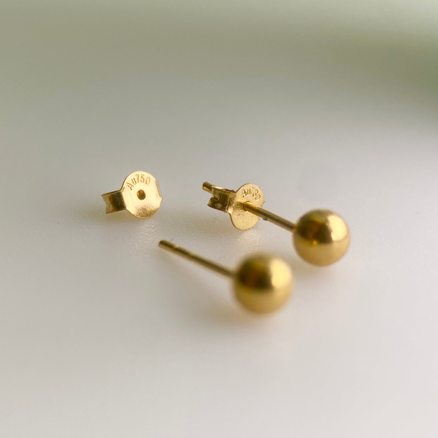 Solid 18k Gold Minimalist Ball Studs 4mm