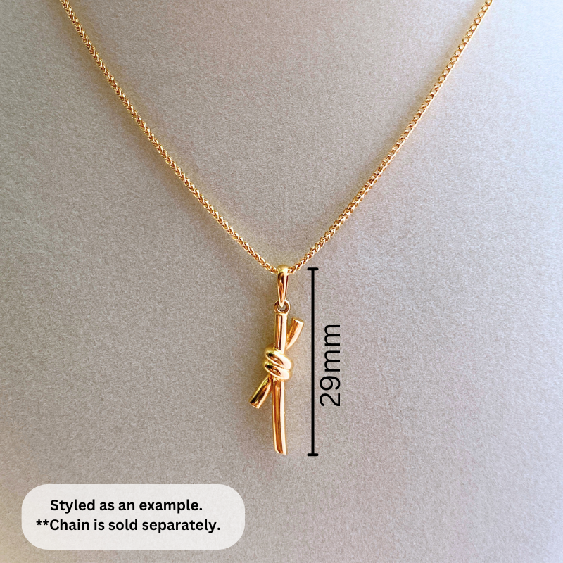18K Gold Knot Pendant