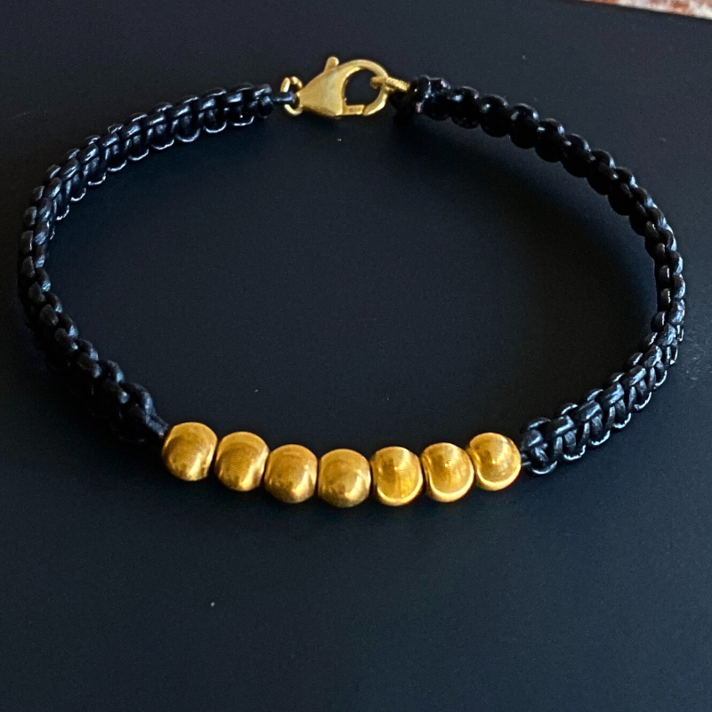 Handmade Unisex, Genderless 18k Gold Cat Eye Bead Bracelet