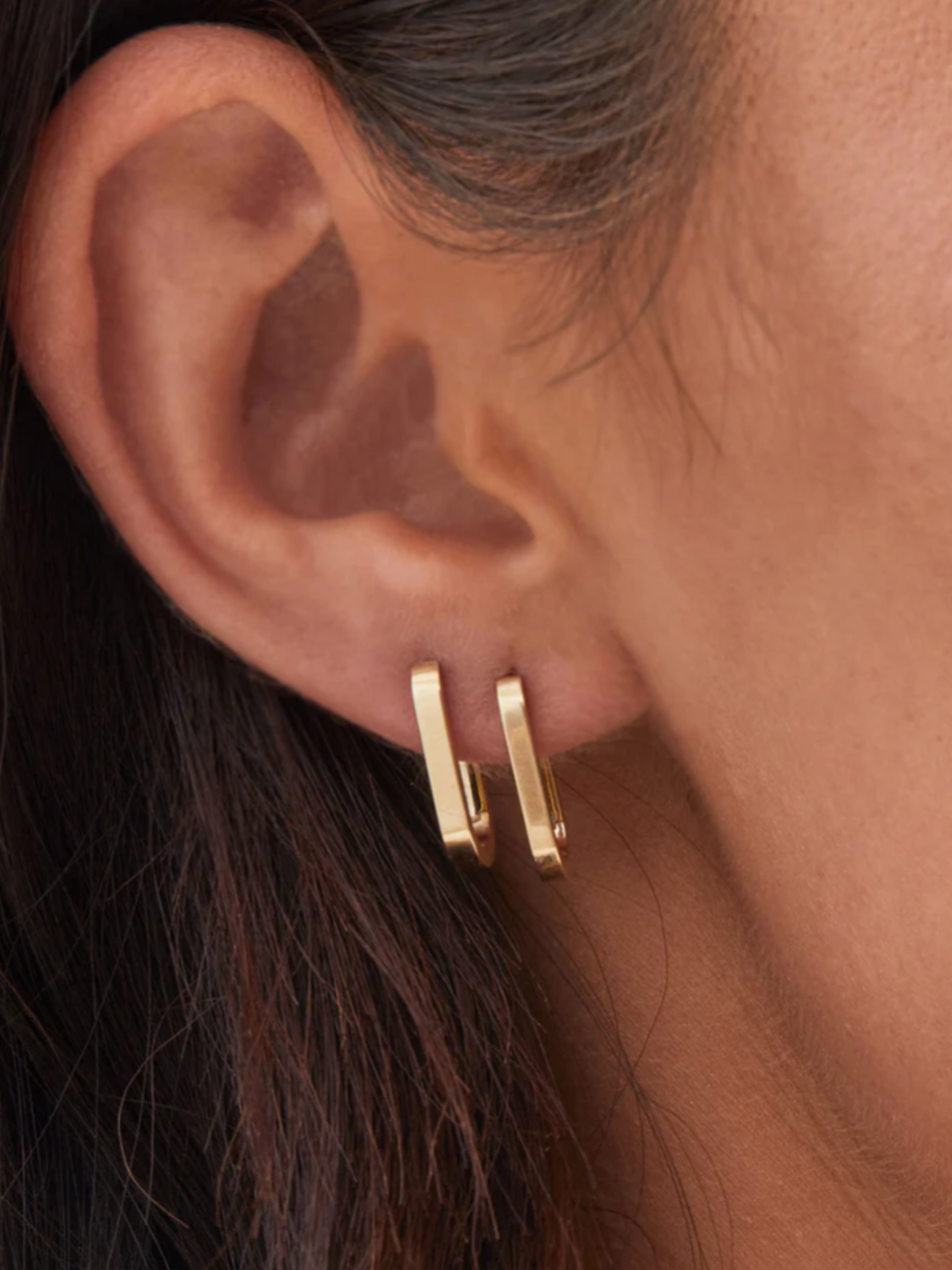 18K Solid Gold Paperclip Oval Hoop Earrings