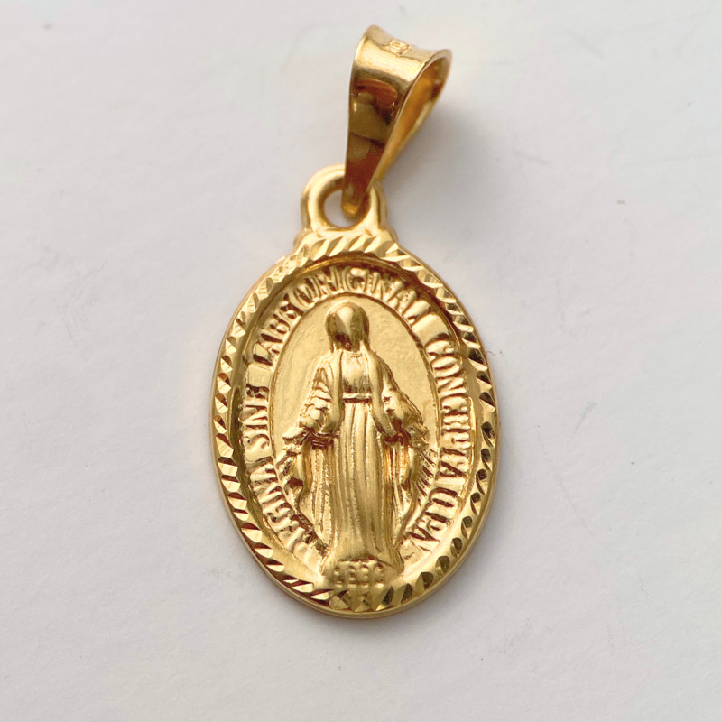 18K Yellow Gold Miraculous Medal Pendant – Virgin Mary Religious Charm