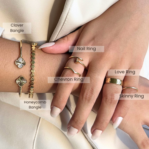 18K Gold Four-Leaf Clover Bangle